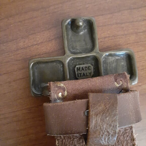 Streets Ahead Cross Buckle Belt
